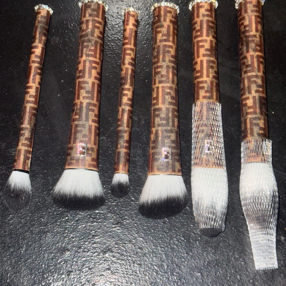 Brown Patterned makeup Brush Set